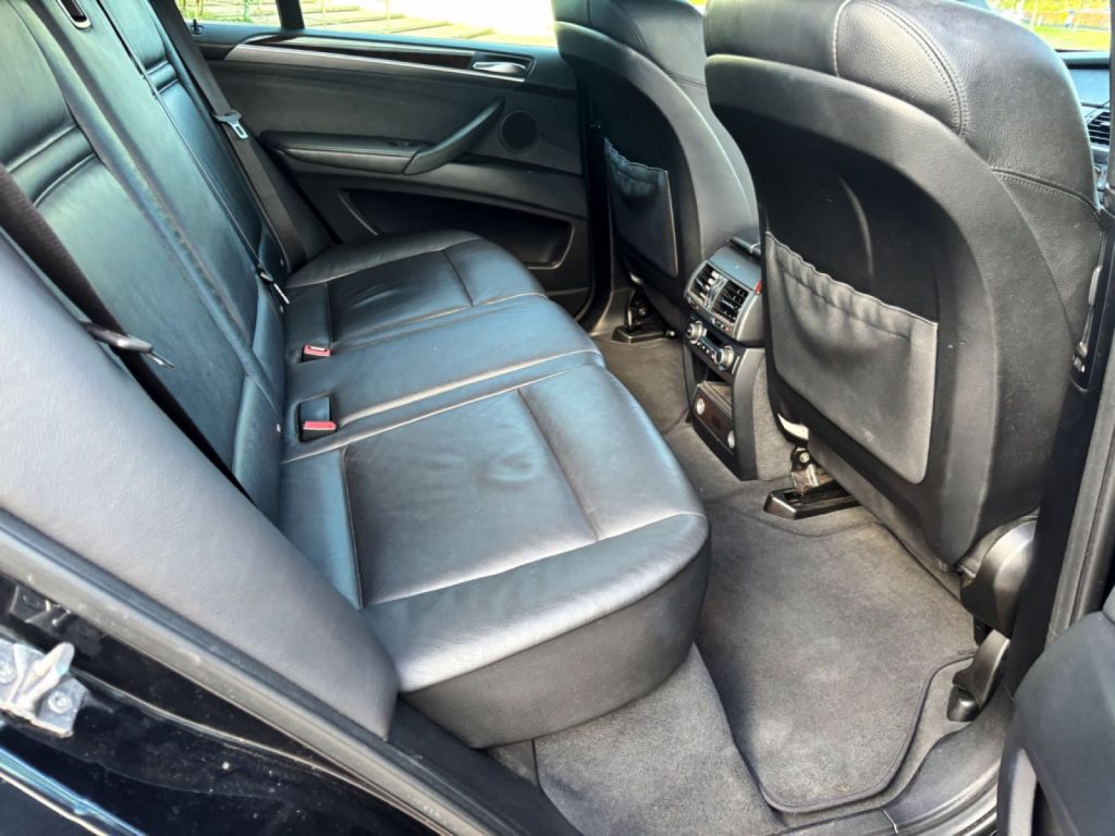 3B89ACC1-E409-4CEF-BFCA-DDB40FBA16D3_1_105_c